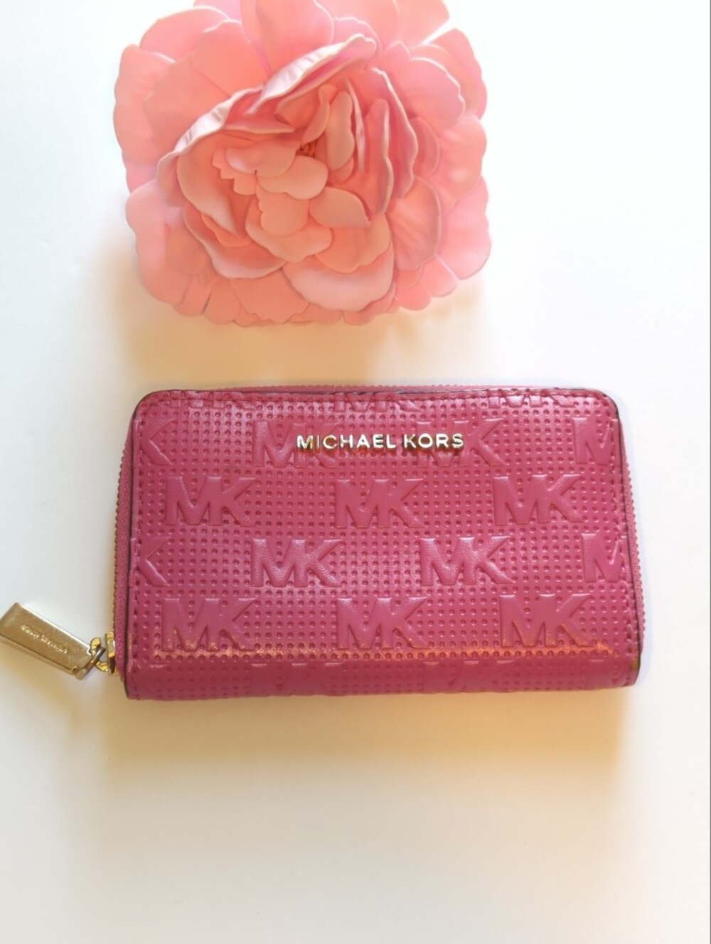 Michael Kors Barbiecore Hot Pink MK Embossed Zip Wallet with Gold Hardware - Picture 2 of 4